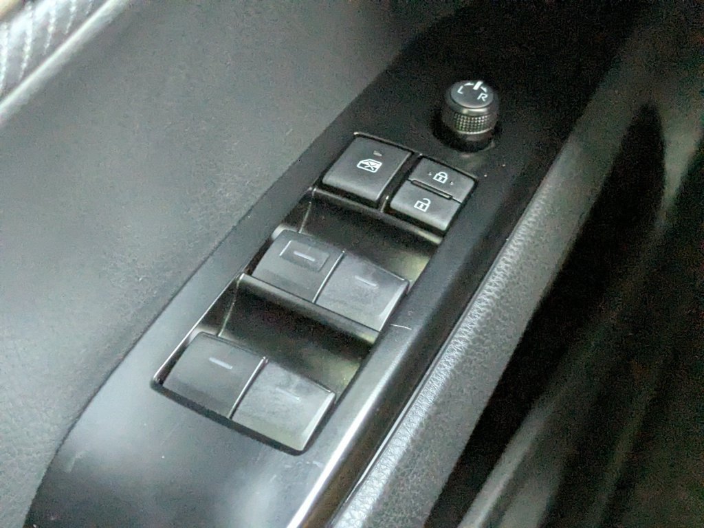 Used 2025 Toyota Camry SE w/ Multimedia Upgrade Package FWD image 22