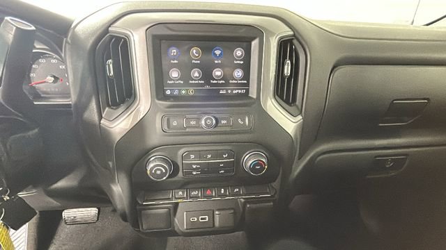 Used 2022 Chevrolet Silverado 1500 Custom AWD/4WD image 23
