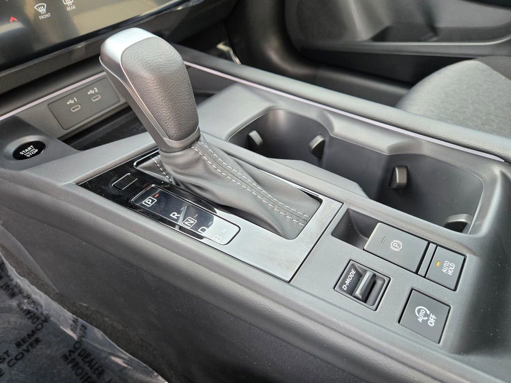 New 2026 Nissan Sentra SV w/ SV Convenience Package FWD image 13