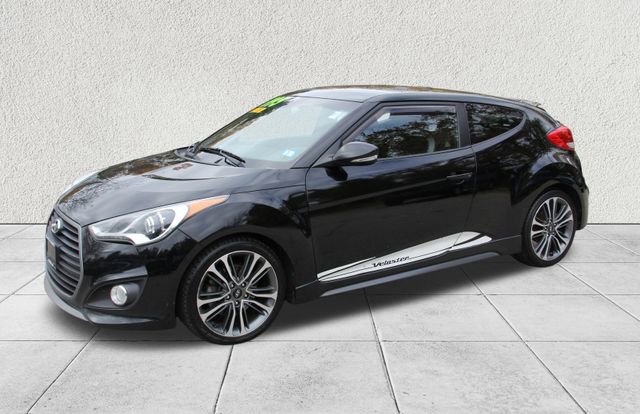Used 2017 Hyundai Veloster Turbo image 5