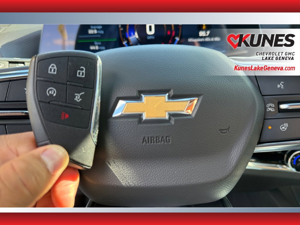 Used 2025 Chevrolet Equinox LT w/ Convenience Package II FWD image 42