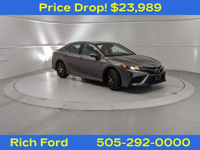 Used 2022 Toyota Camry SE