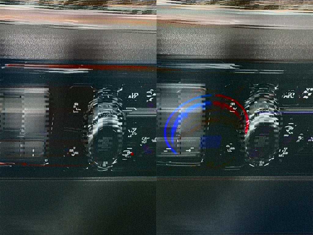 New 2026 GMC Sierra 2500 SLE w/ SLE Value Package; image 15