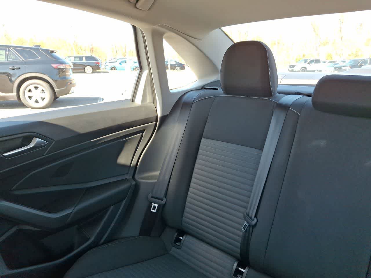 Used 2025 Volkswagen Jetta S image 12