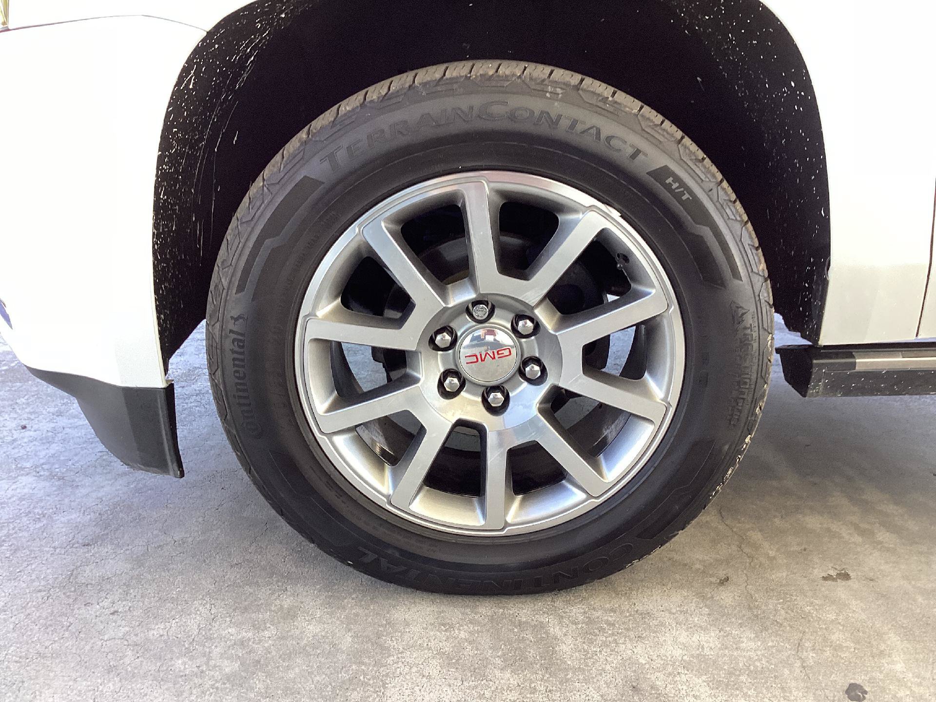 Used 2020 GMC Yukon Denali AWD/4WD image 21