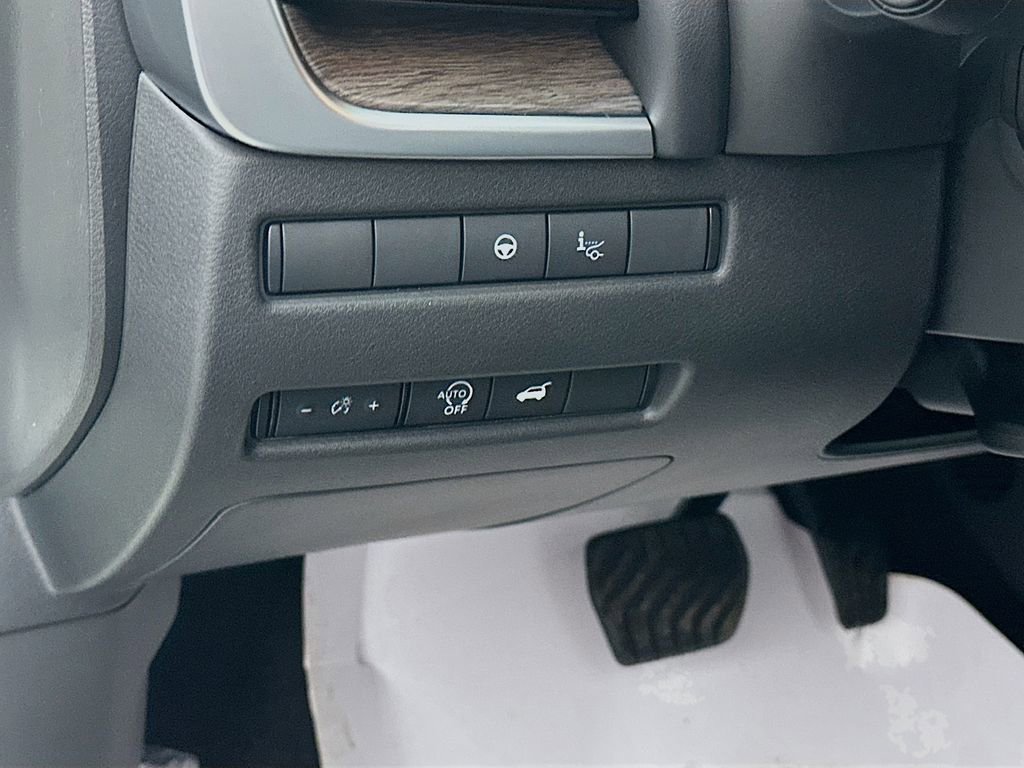 New 2026 Nissan Rogue Platinum w/ Tech Package image 15