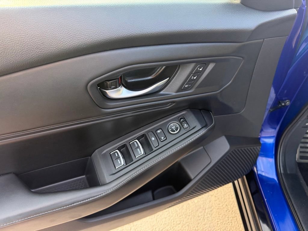 Used 2023 Honda Accord Sport image 12