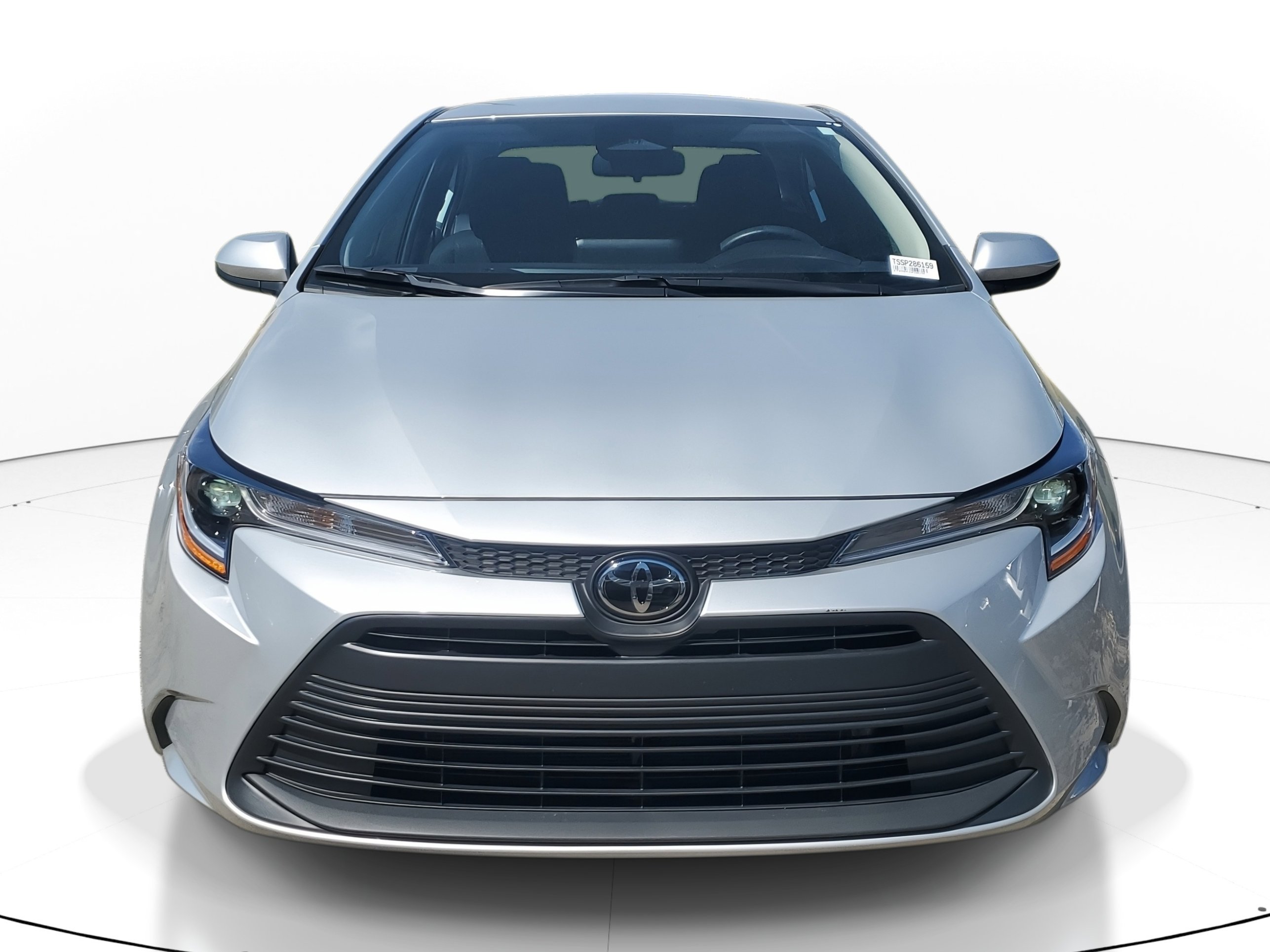 Used 2025 Toyota Corolla LE image 2