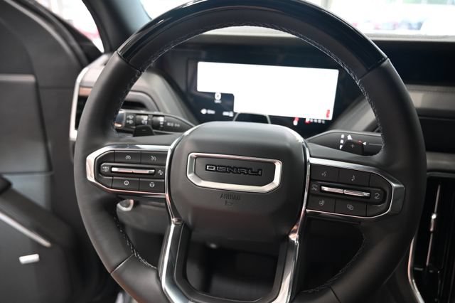 New 2026 GMC Yukon Denali w/ Denali Reserve Package AWD/4WD image 26
