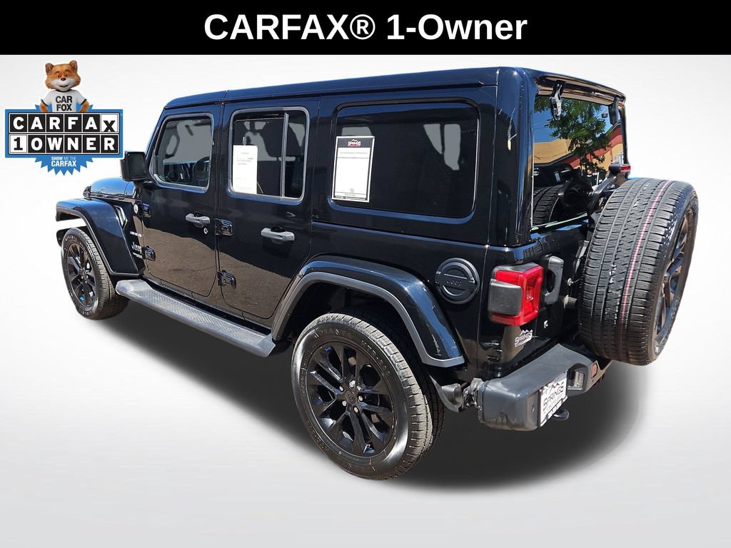 Used 2018 Jeep Wrangler Unlimited Sahara AWD/4WD image 4