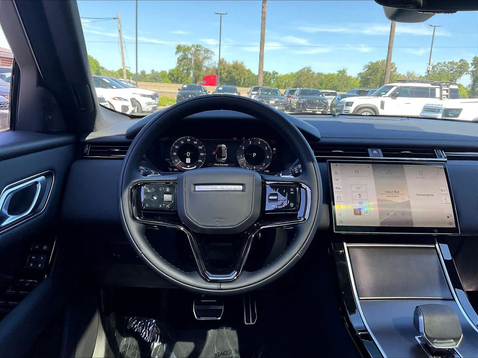 New 2026 Land Rover Range Rover Velar Dynamic SE AWD/4WD image 15