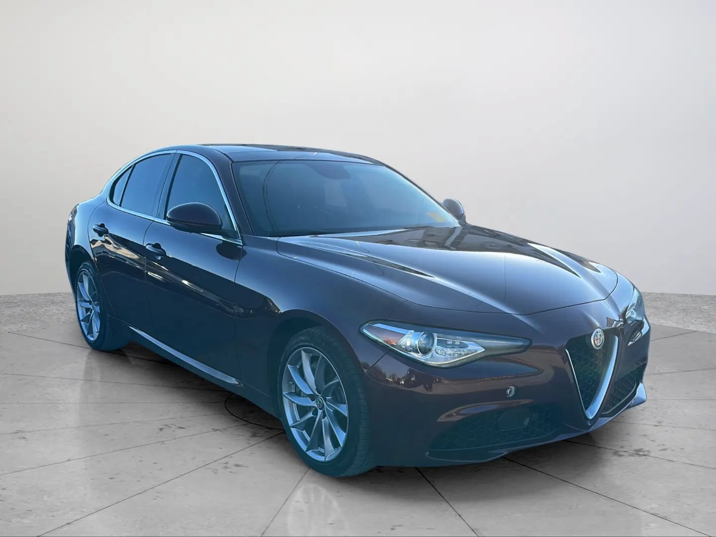 Used 2017 Alfa Romeo Giulia Ti AWD/4WD image 15