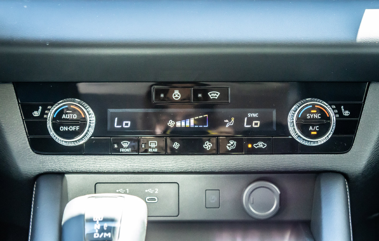 New 2026 Mitsubishi Outlander SE AWD/4WD image 18