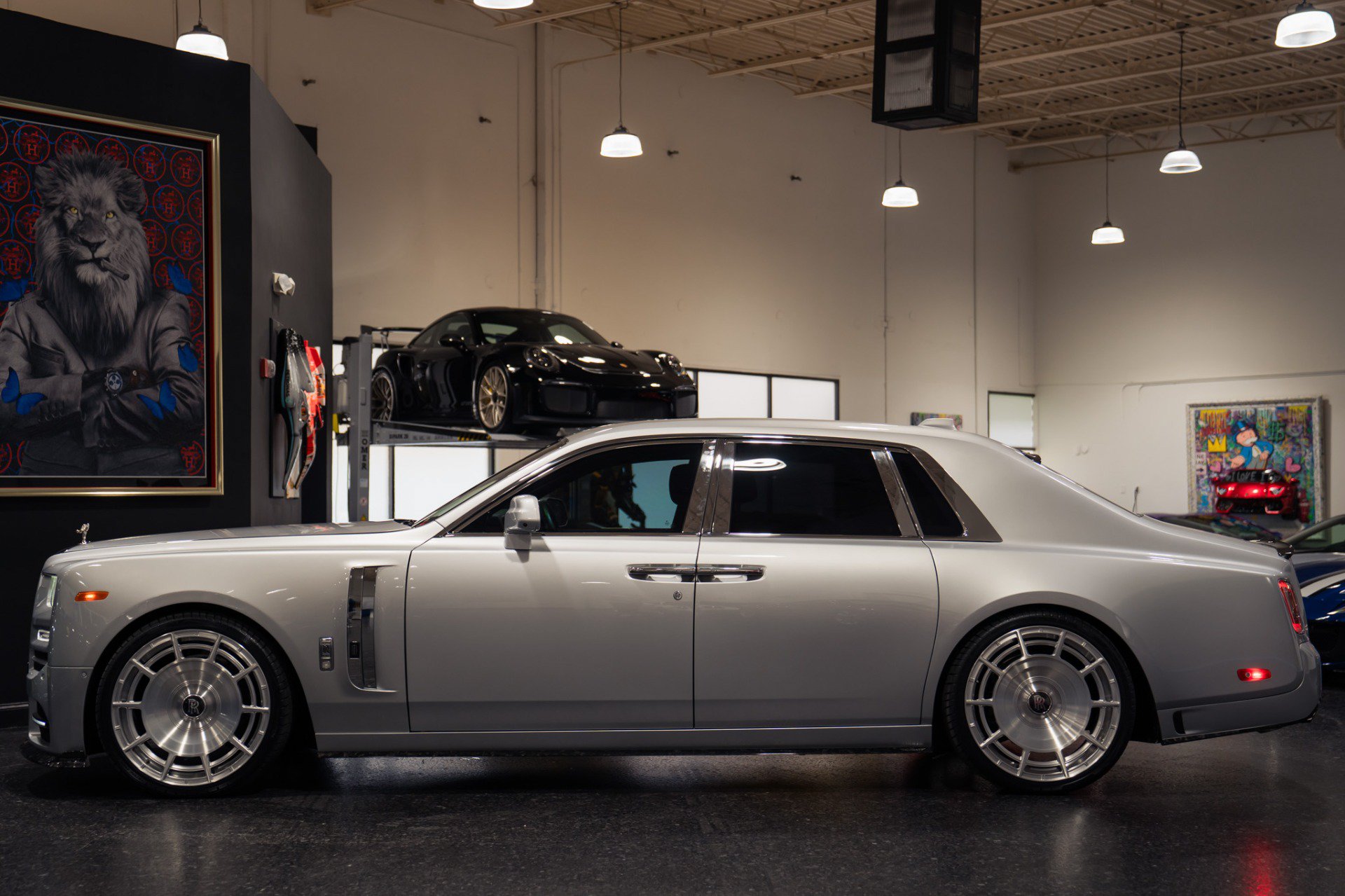 Used 2020 Rolls-Royce Phantom Sedan RWD image 10
