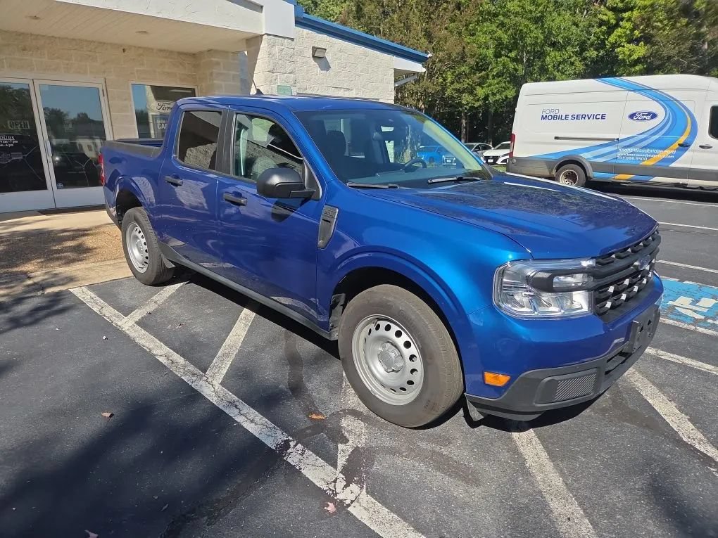 Used 2024 Ford Maverick XL FWD image 4