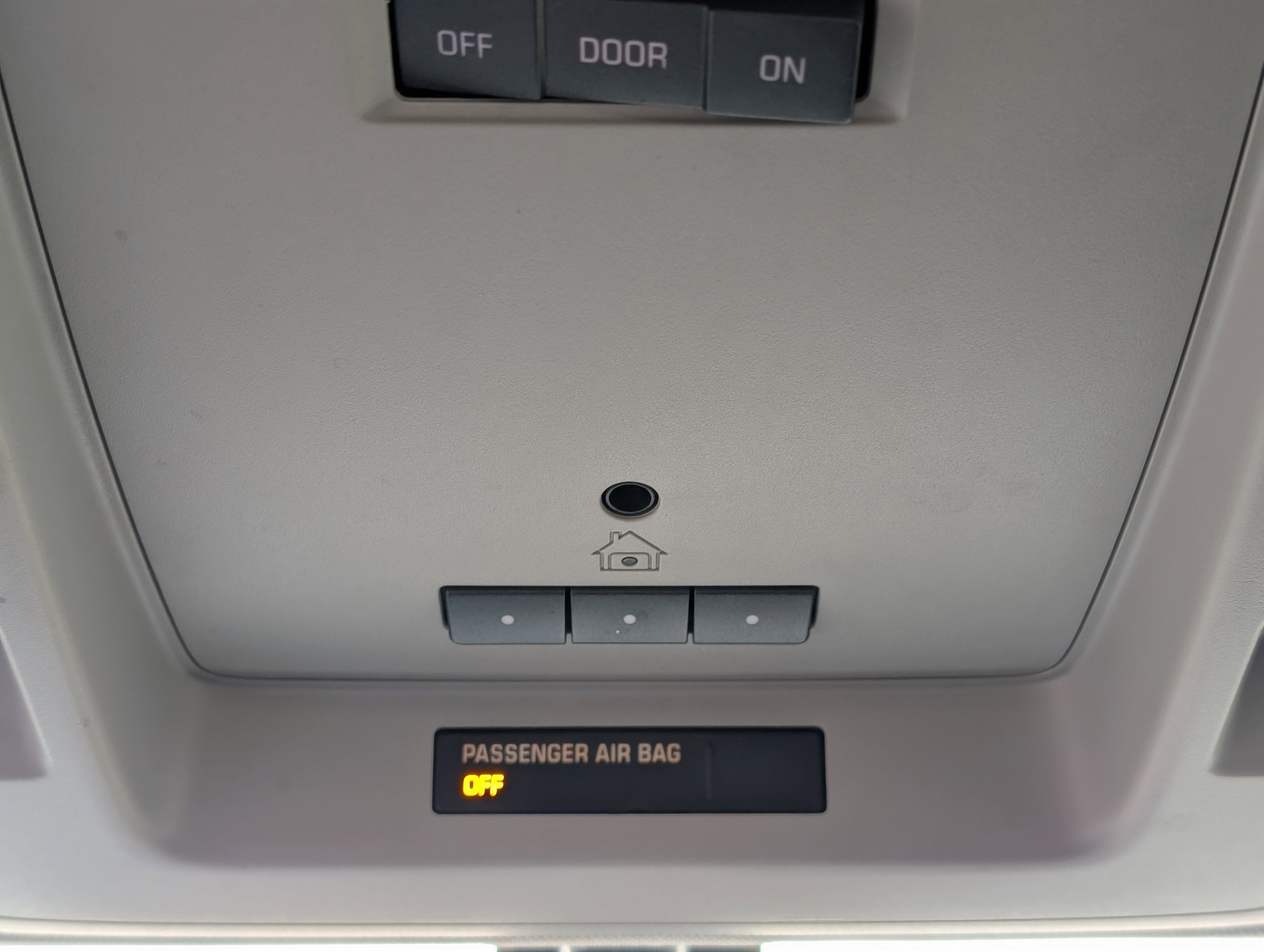 Used 2018 GMC Sierra 1500 SLE w/ SLE Value Package image 25