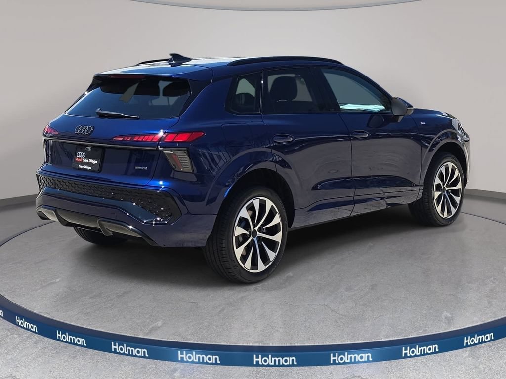 New 2026 Audi Q3 quattro 2.0T AWD/4WD image 5