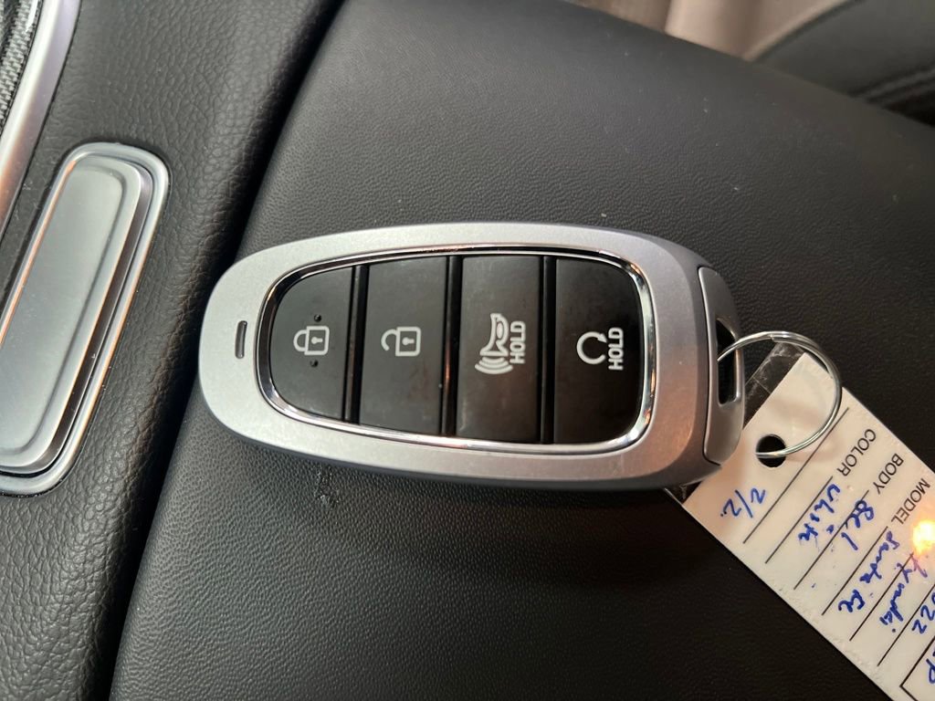 Used 2022 Hyundai Santa Fe SEL image 32