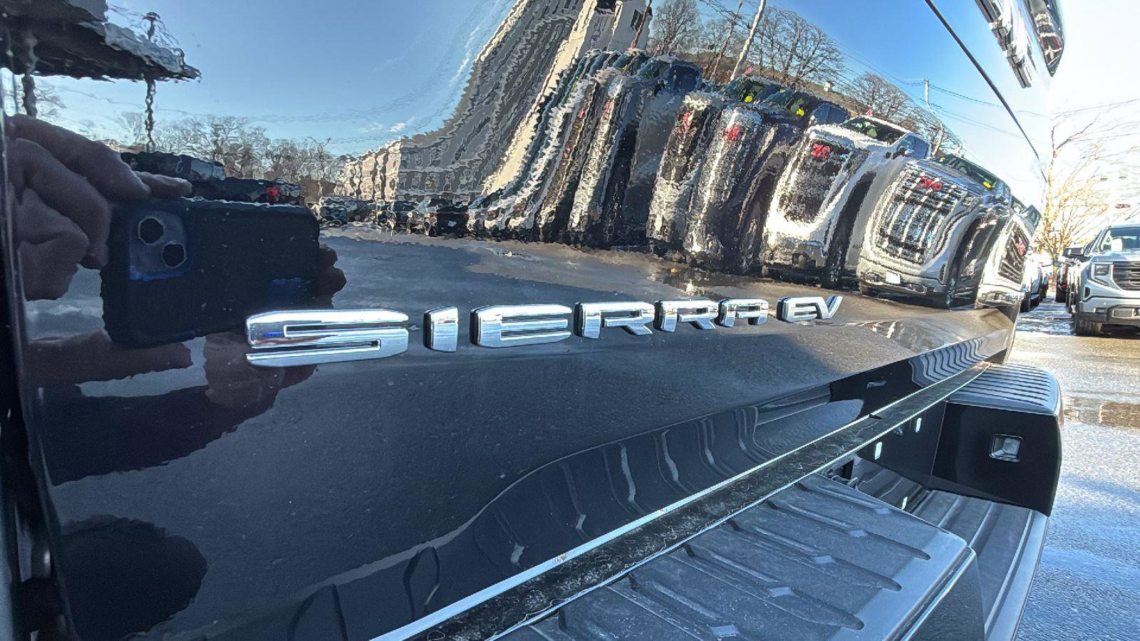 New 2026 GMC Sierra EV Elevation image 9