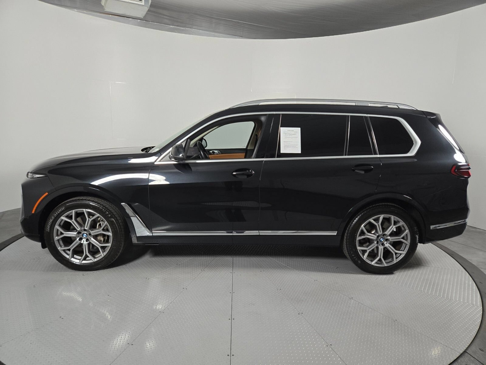 Used 2023 BMW X7 xDrive40i AWD/4WD image 7