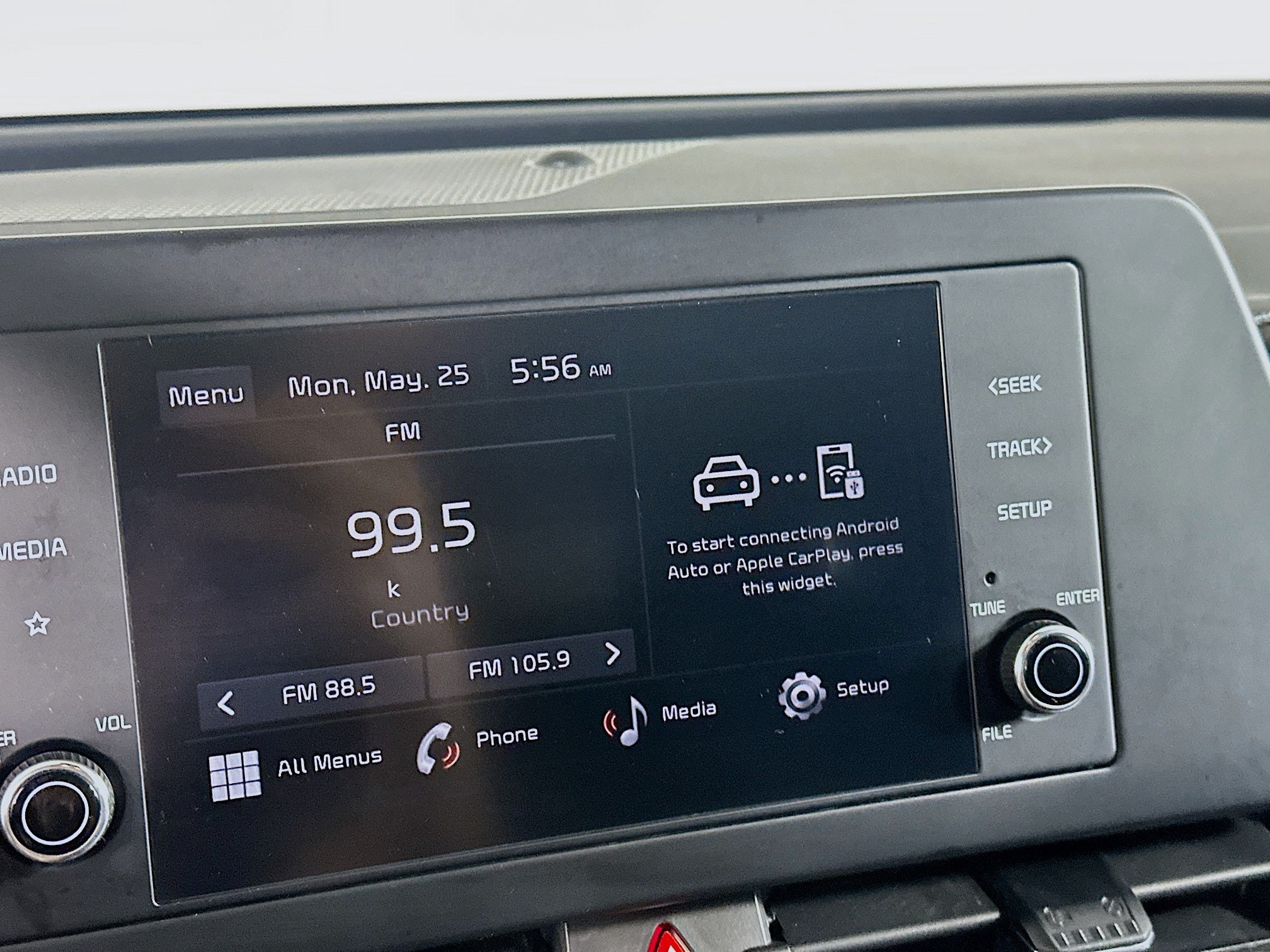 Used 2025 Kia Sportage LX FWD image 21