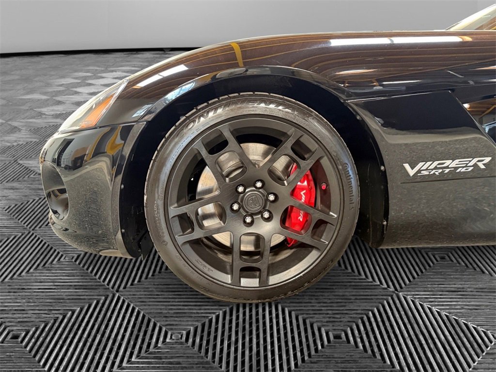 Used 2008 Dodge Viper SRT-10 image 11