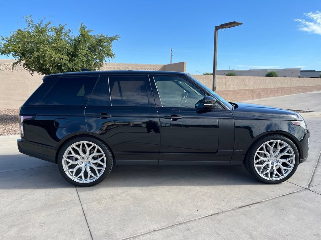 Used 2021 Land Rover Range Rover AWD/4WD image 5