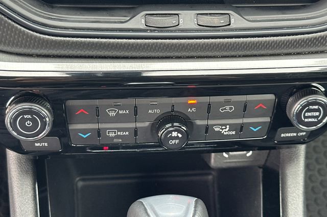 Used 2024 Jeep Compass Trailhawk image 22