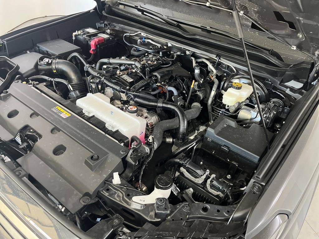 Used 2025 Toyota Tacoma SR5 image 11