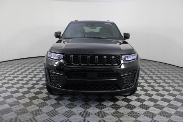 New 2026 Jeep Grand Cherokee Laredo image 28