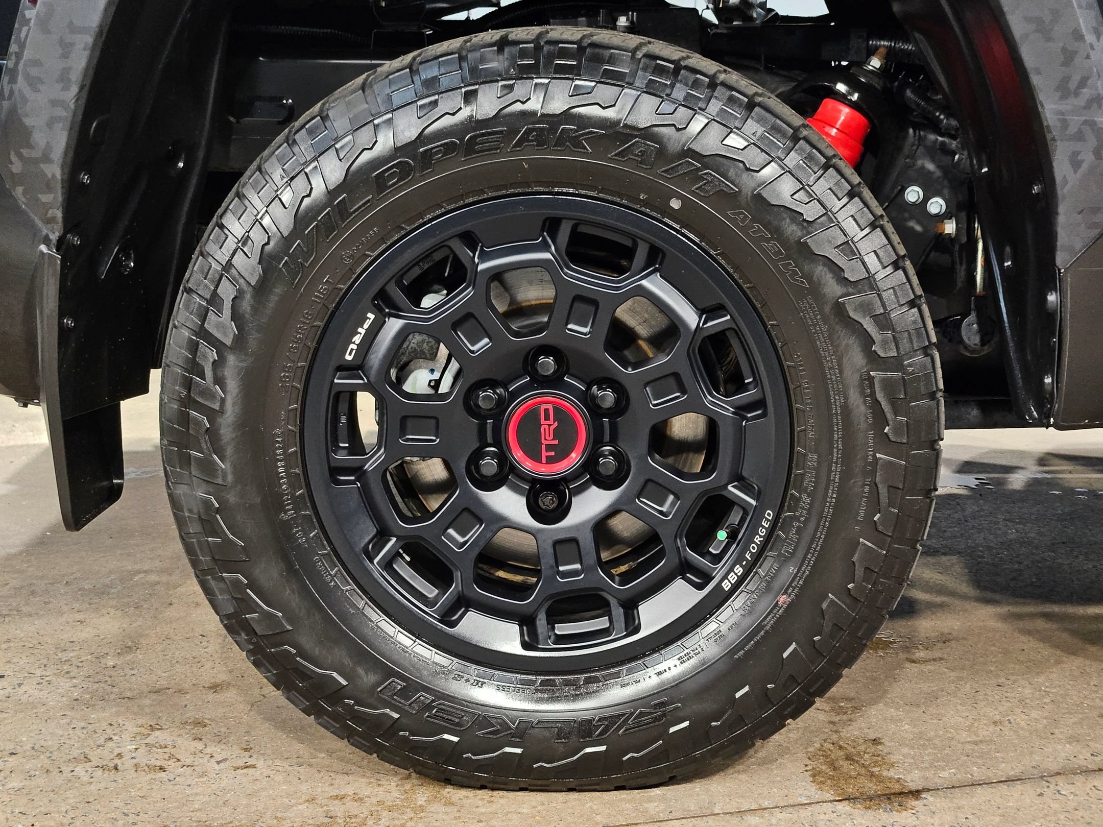 Certified 2025 Toyota Tundra TRD Pro AWD/4WD image 17