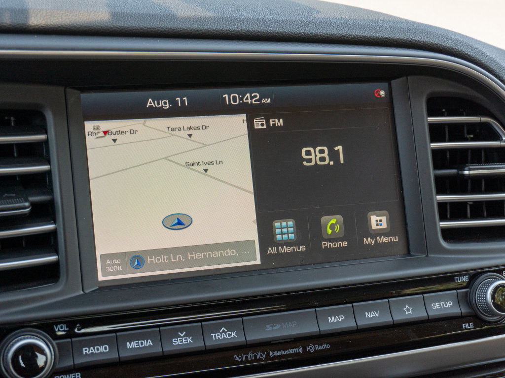 Used 2020 Hyundai Elantra Limited w/ Ultimate Package 03 FWD image 22