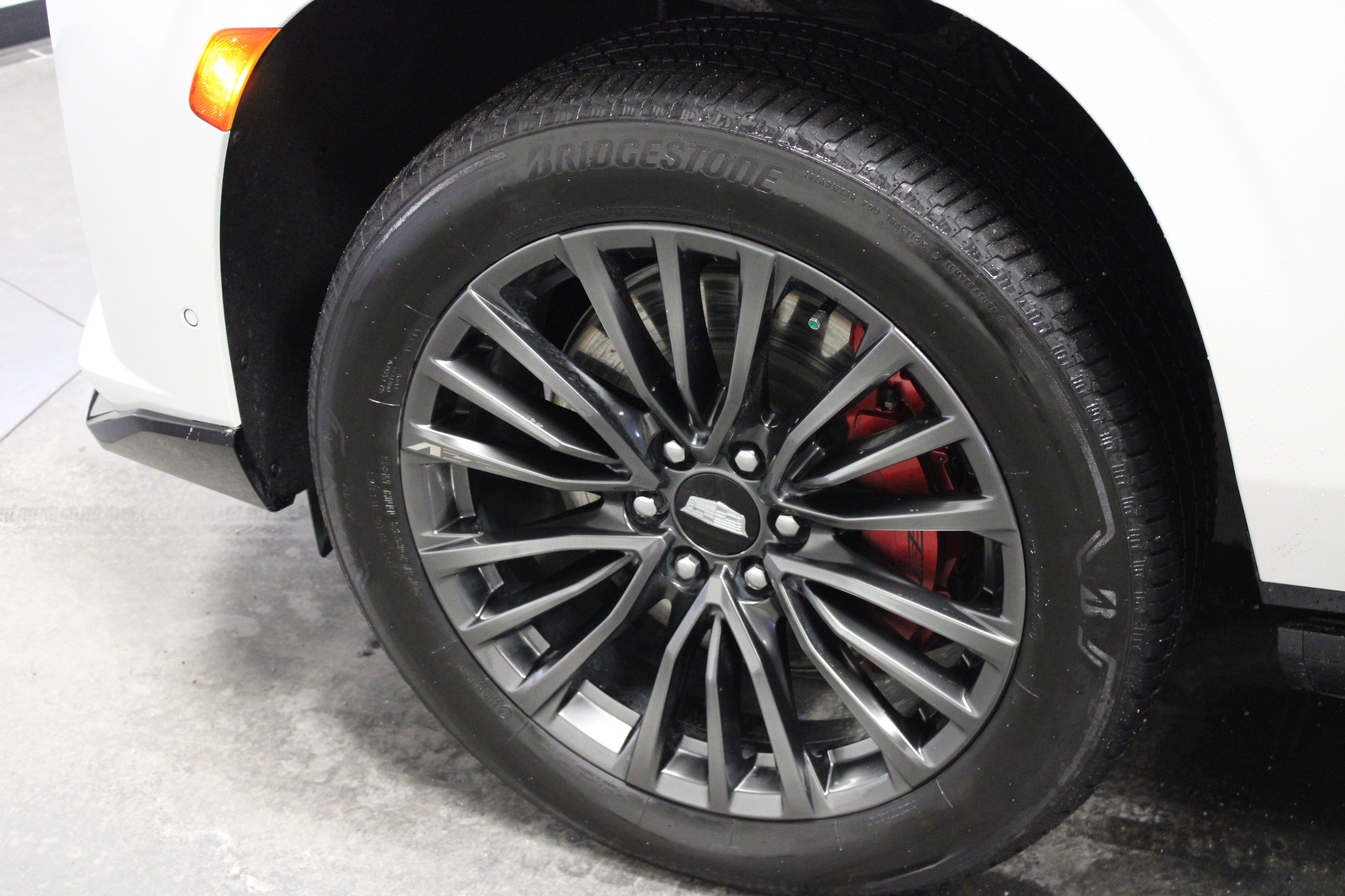 Used 2023 Cadillac Escalade ESV V w/ Heavy-Duty Trailer Package image 10