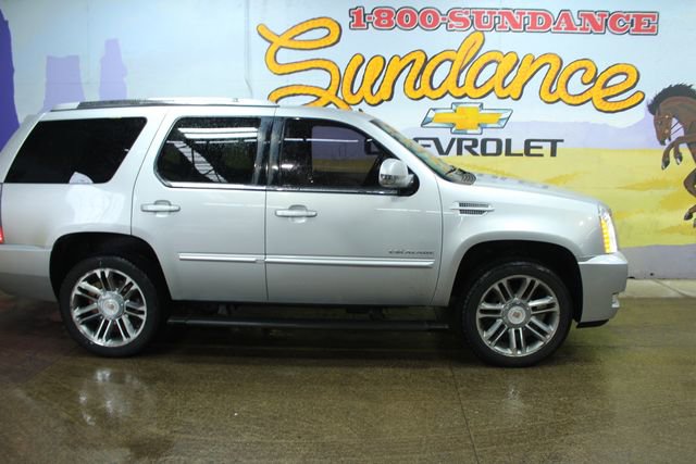 Used 2013 Cadillac Escalade Premium image 1