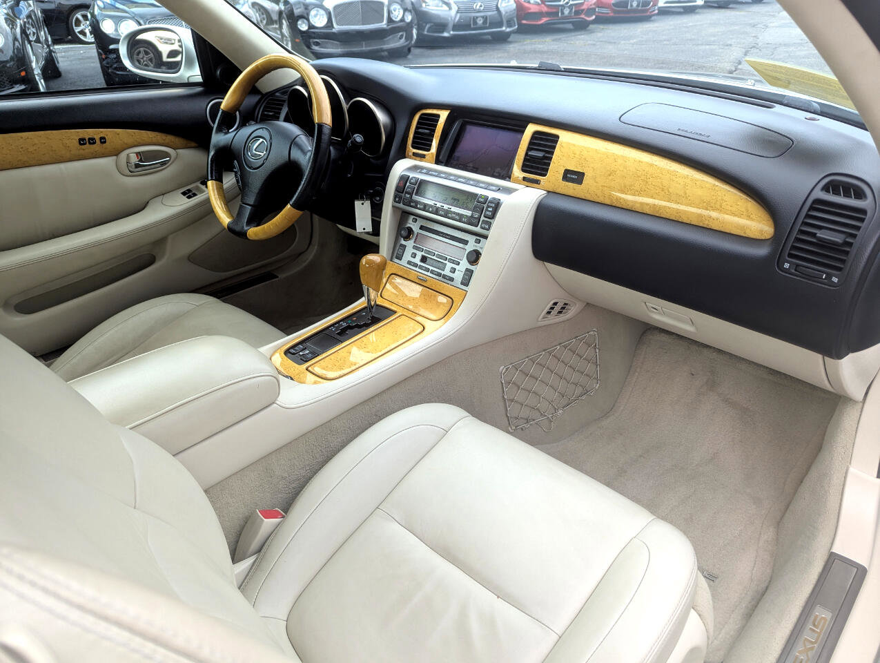 Used 2005 Lexus SC 430 Convertible image 30