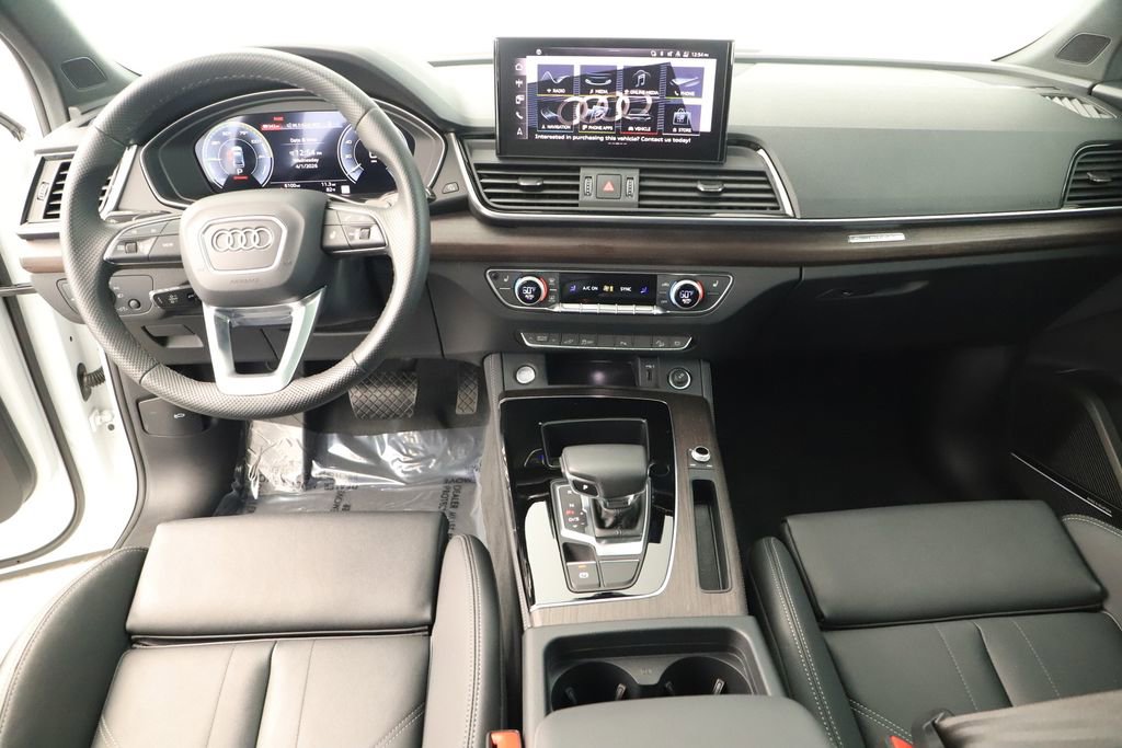 Certified 2025 Audi Q5 e Premium Plus w/ Premium Plus Package image 18