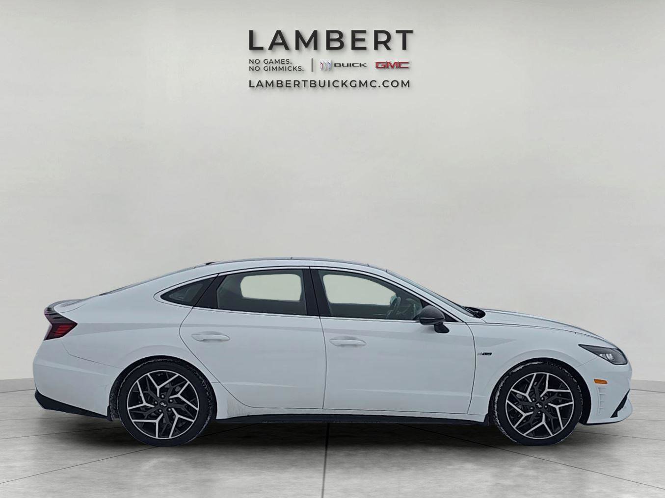 Used 2022 Hyundai Sonata N Line w/ Winter Weather Package image 5