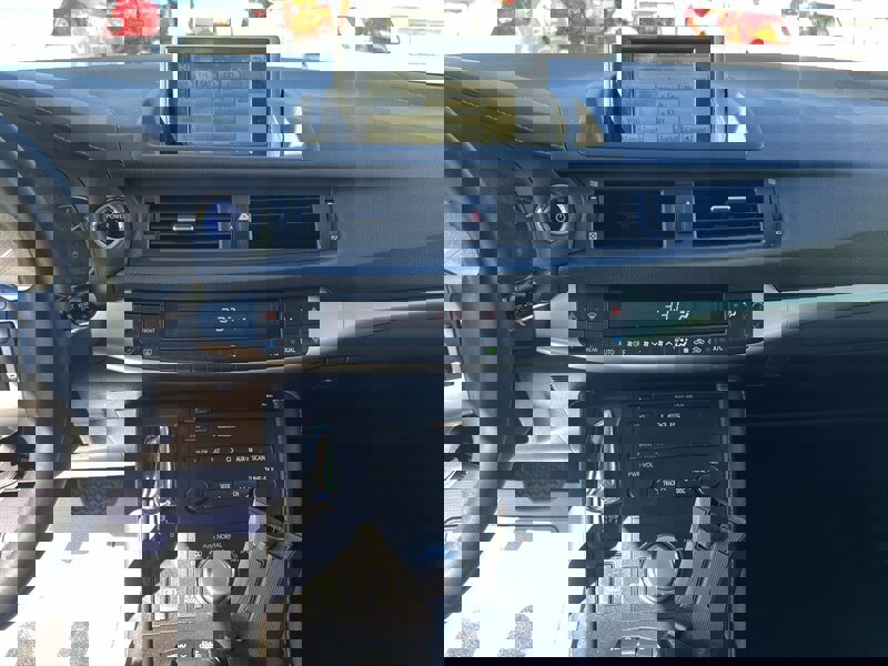 Used 2012 Lexus CT 200h Premium w/ Premium Audio Pkg image 12