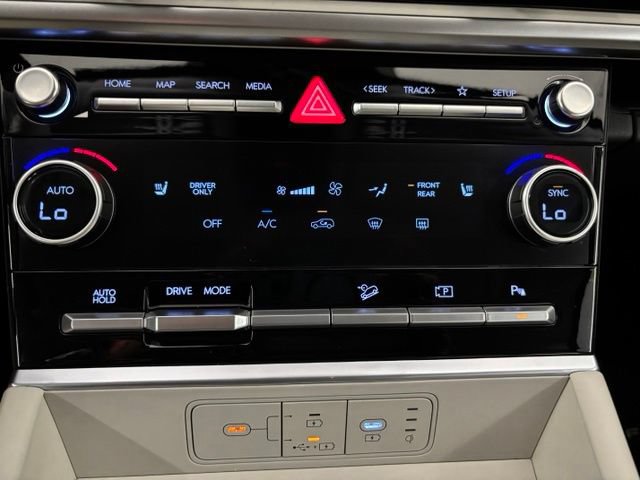 Used 2026 Hyundai Santa Fe SEL FWD image 24