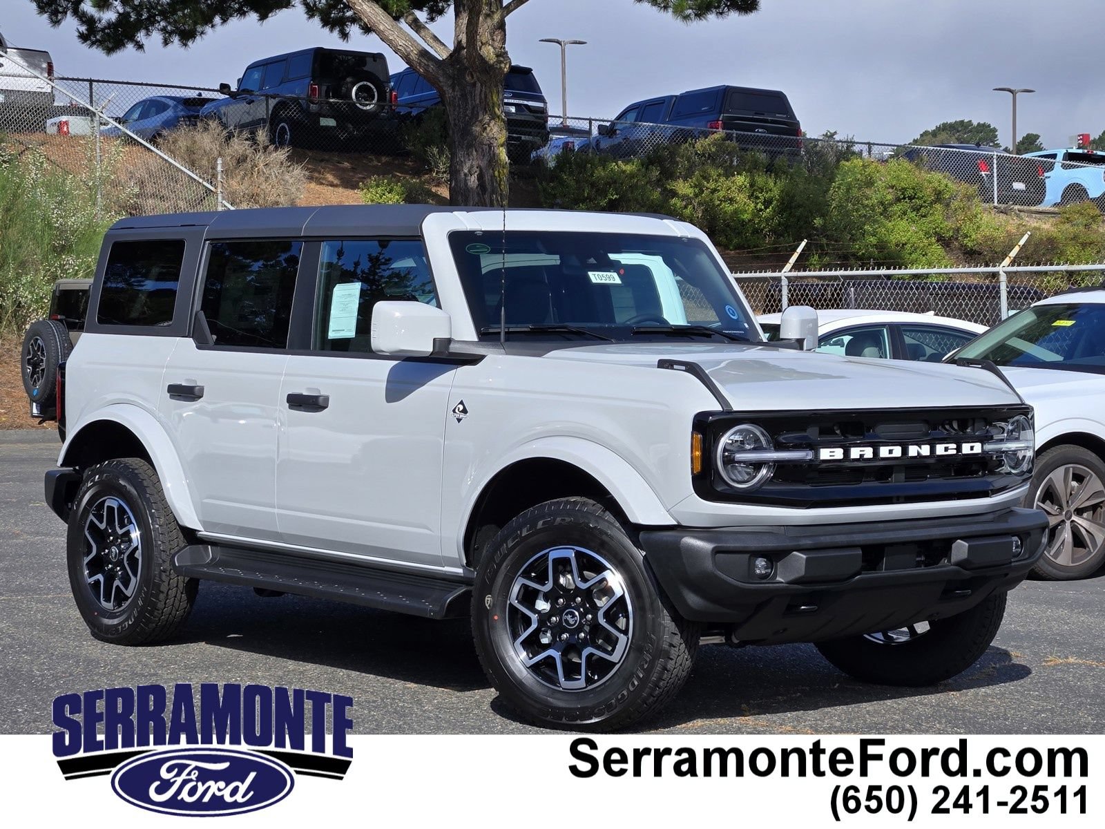 New 2026 Ford Bronco Outer Banks