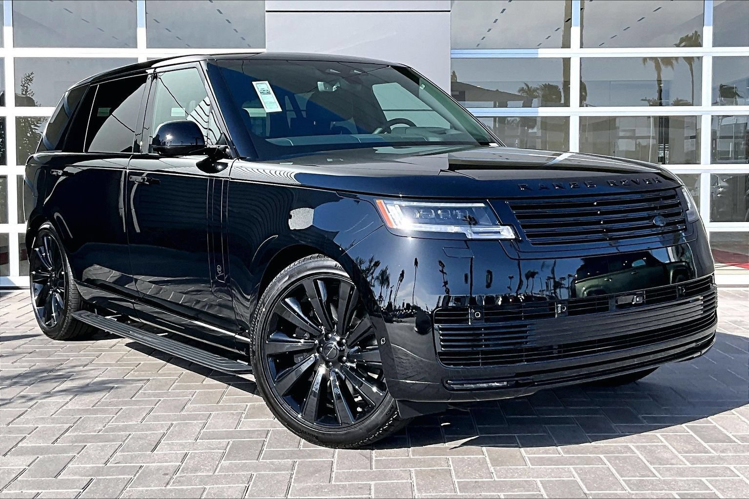 New 2026 Land Rover Range Rover Long Wheel Base SV AWD/4WD image 2