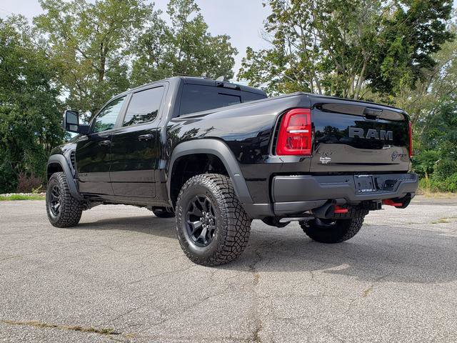 New 2027 RAM 1500 4x4 Crew Cab image 6