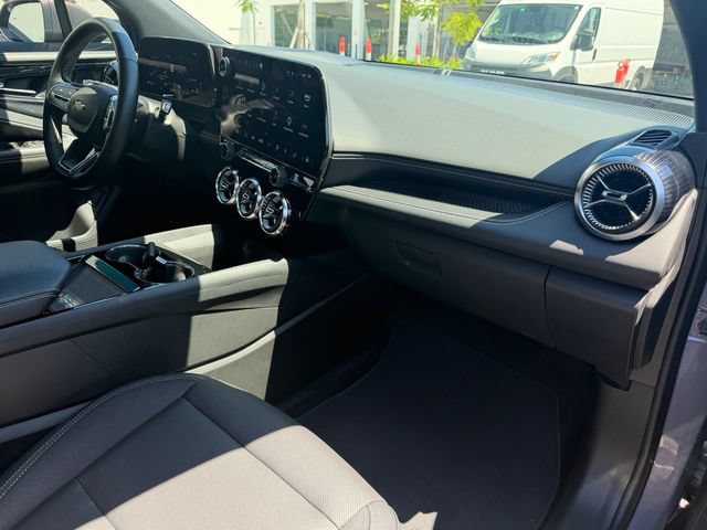 Used 2024 Chevrolet Blazer EV LT AWD/4WD image 15