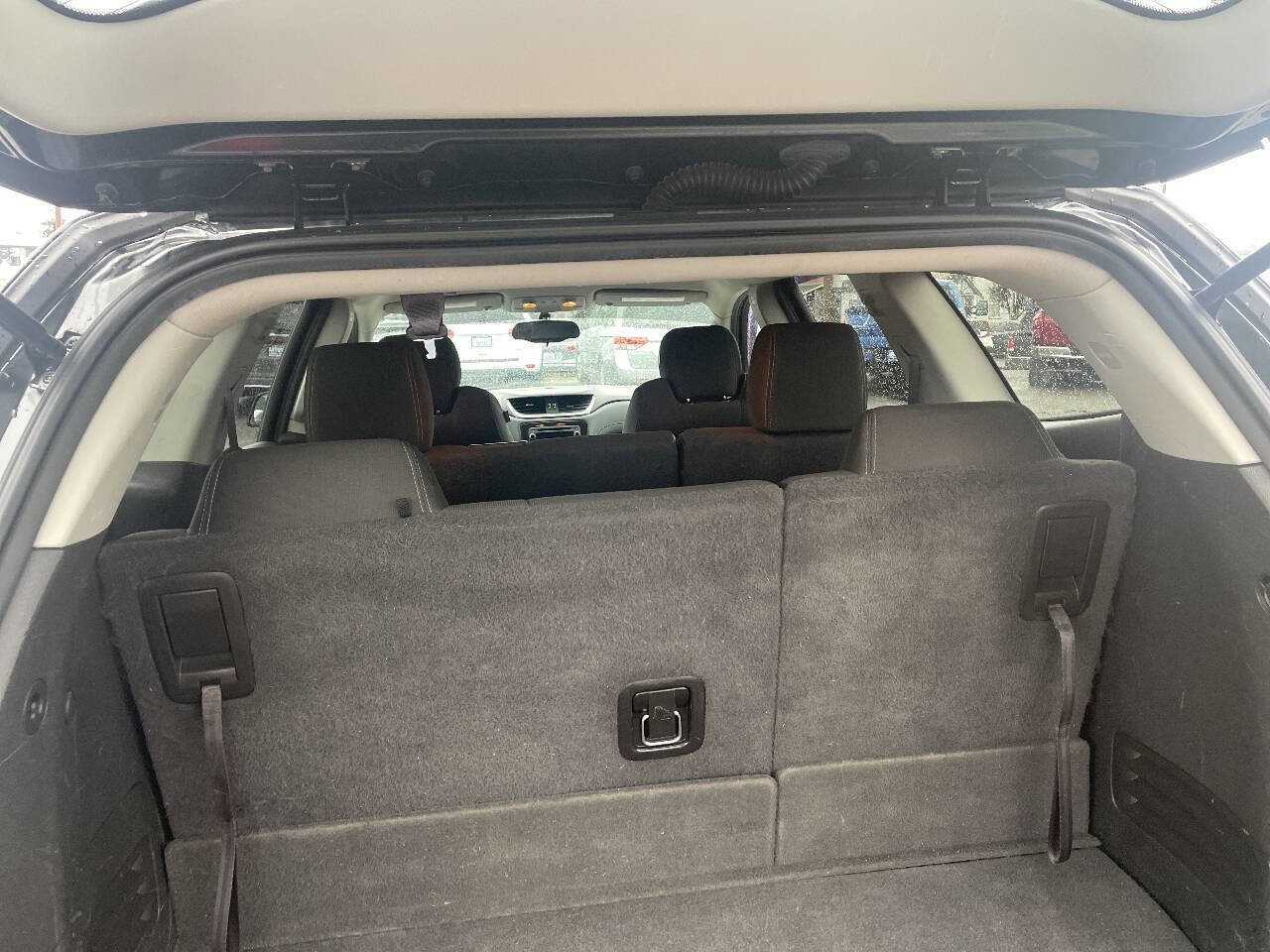 Used 2015 Chevrolet Traverse LT image 6