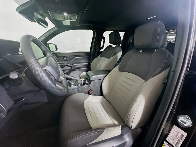 Used 2024 Toyota Tacoma TRD Off-Road image 12