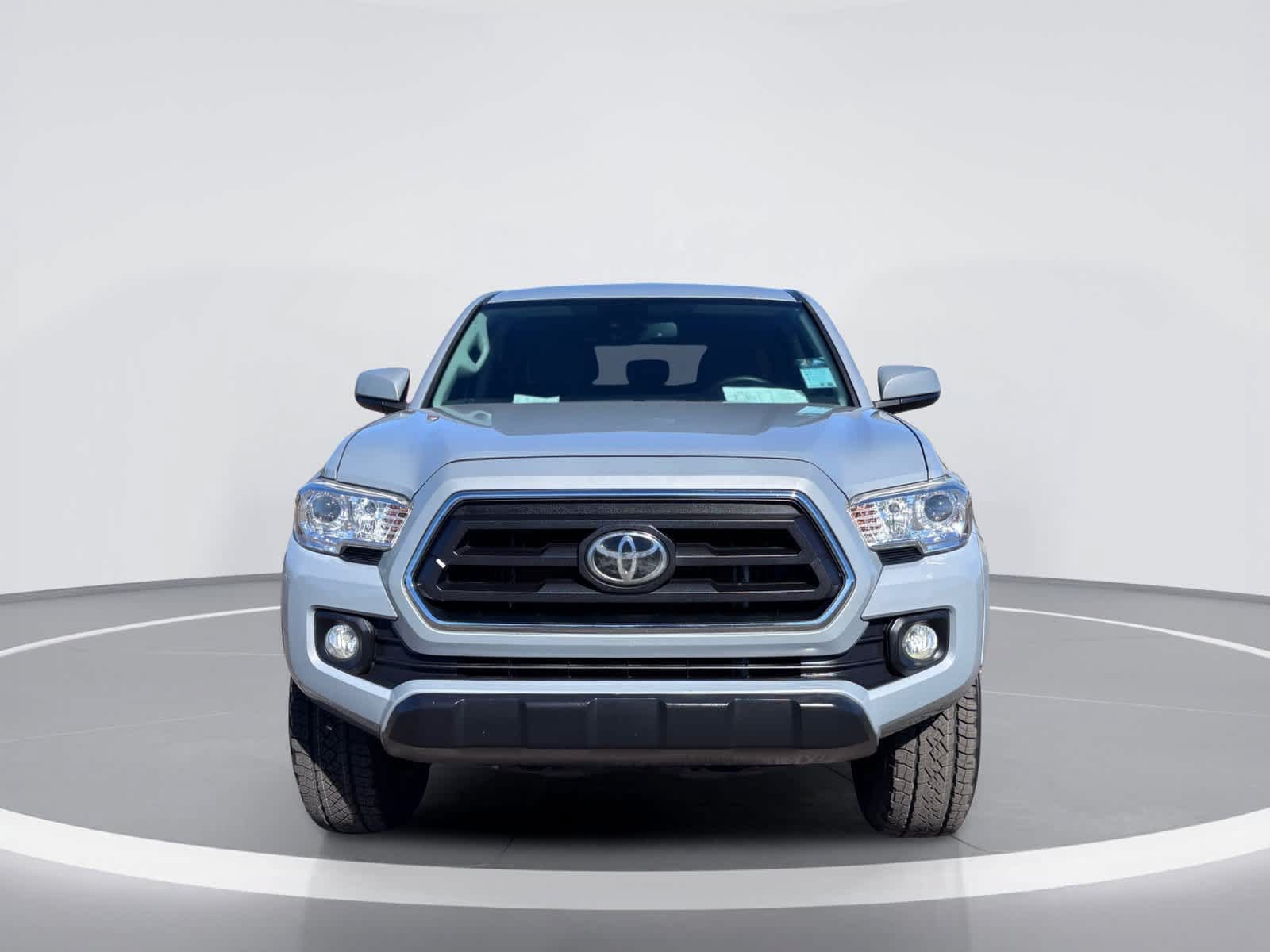 Used 2021 Toyota Tacoma SR5 RWD image 7
