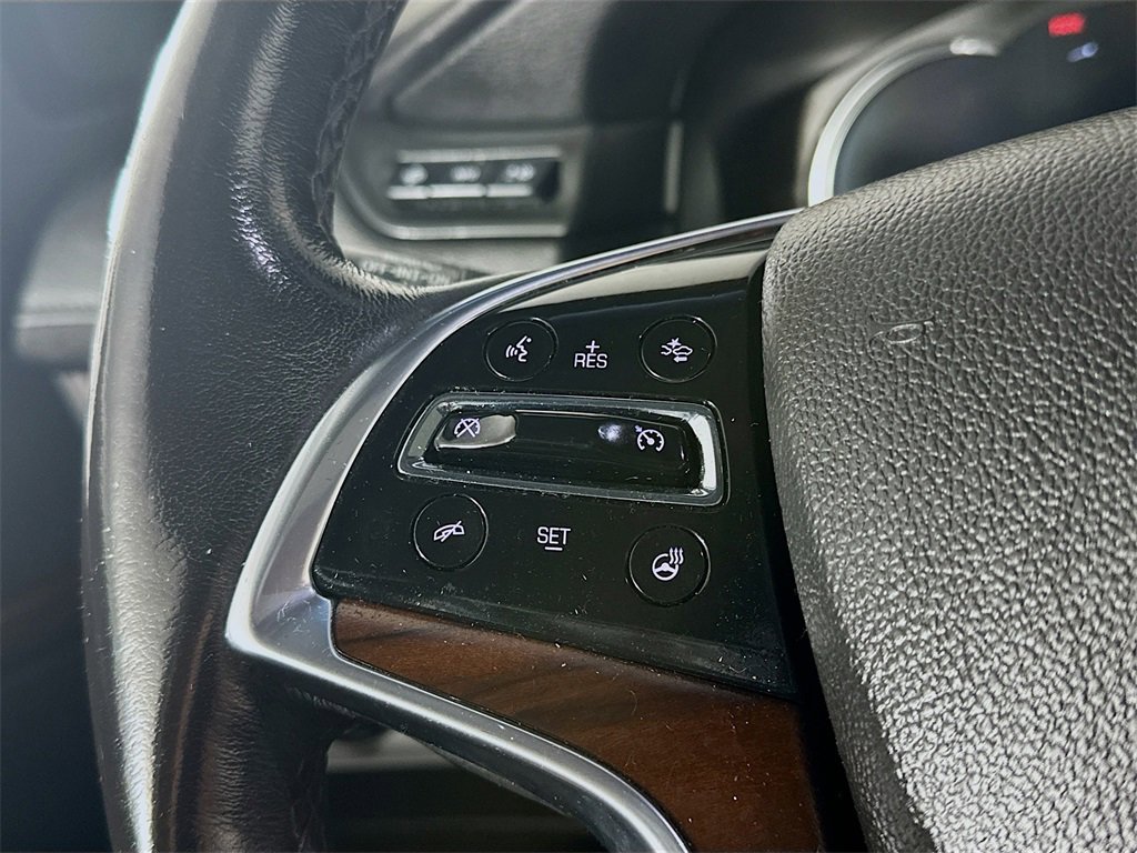 Used 2019 Cadillac Escalade Premium Luxury w/ Escalade Sport Edition image 26