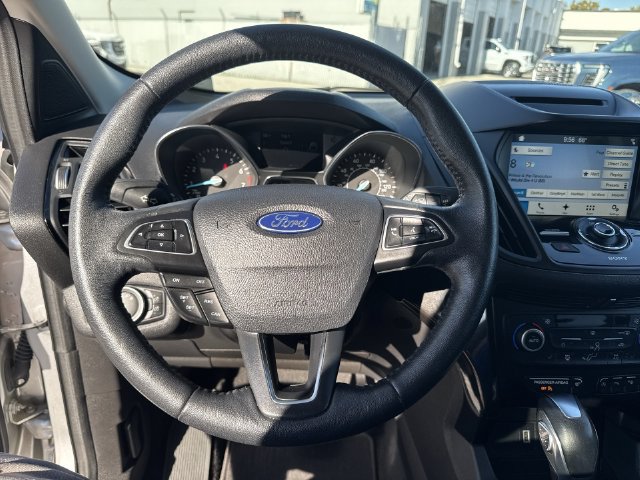 Used 2018 Ford Escape Titanium FWD image 11