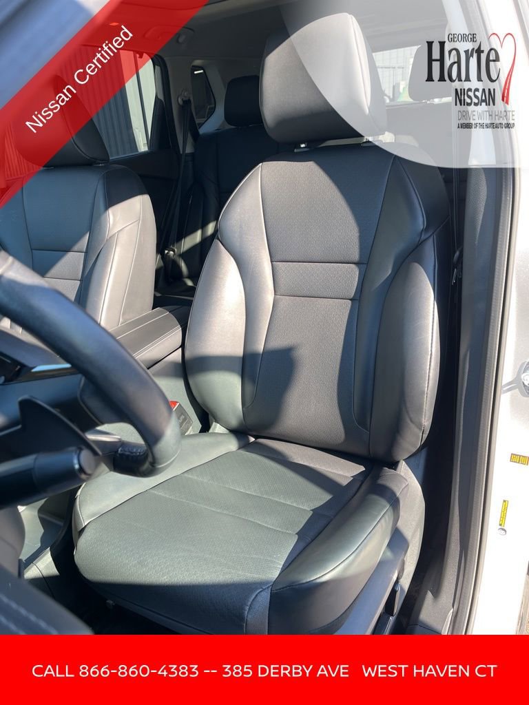 Certified 2023 Nissan Rogue SV w/ SV Premium B Package image 31