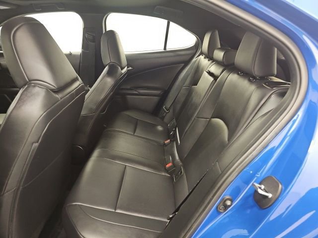 Used 2022 Lexus UX 250h w/ Premium Package image 30